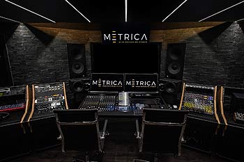 Metrica Recording Studio Ibiza, stereo binaural & 3D sound Mixing Mastering production music estudio de grabación Ibiza sonido masterización producción musical